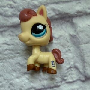 Littlest pet shop LPS ranch pony with blue eyes 2006 Pony Figurine